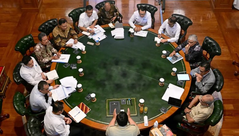 Penguatan Ekonomi Pesisir: Presiden Prabowo Pastikan 100 Kampung Nelayan Beroperasi Akhir 2026